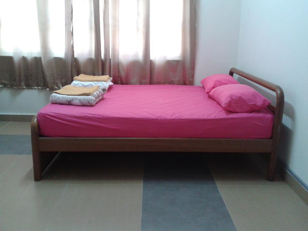 Iz Budget Kampung Kuala Besut Chambre photo